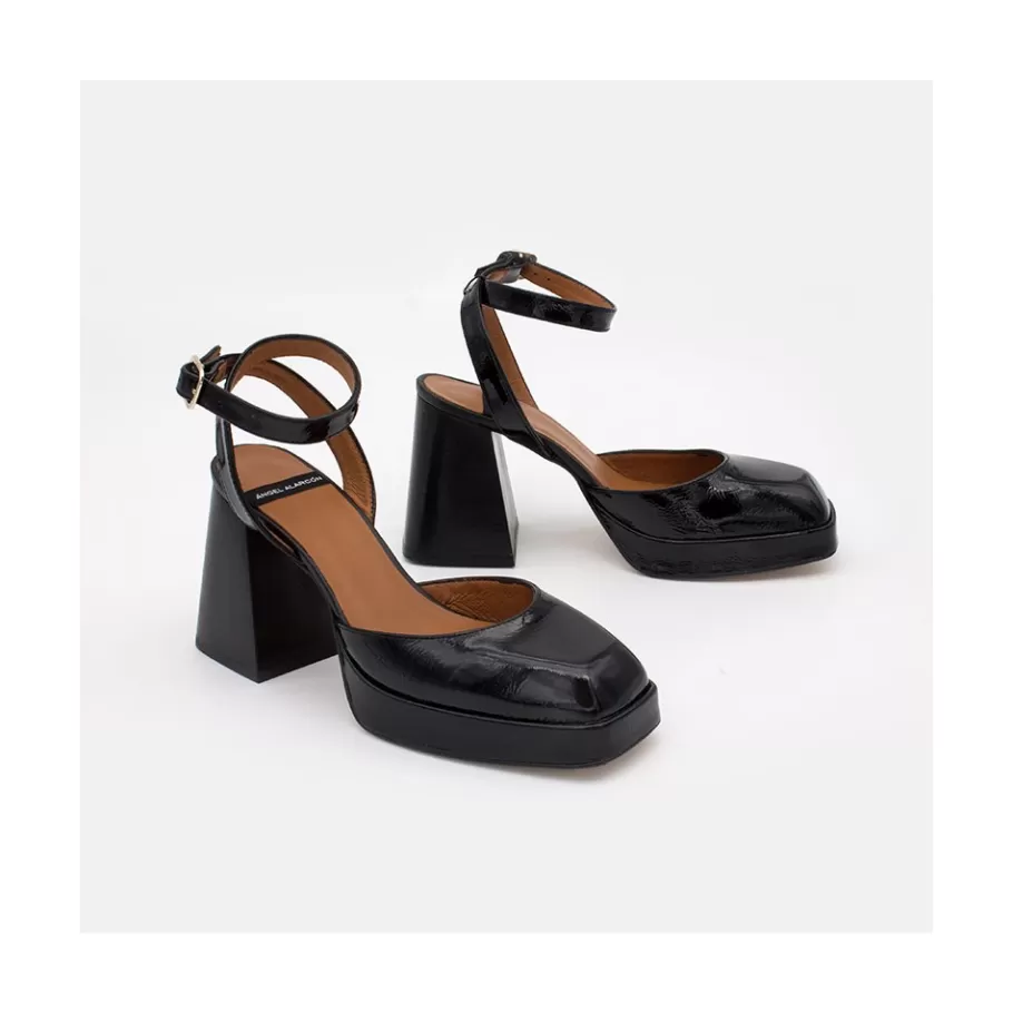 Last Units<Ángel Alarcón Badda - Patent Leather Ankle Strap Shoes