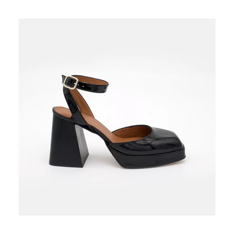 Last Units<Ángel Alarcón Badda - Patent Leather Ankle Strap Shoes