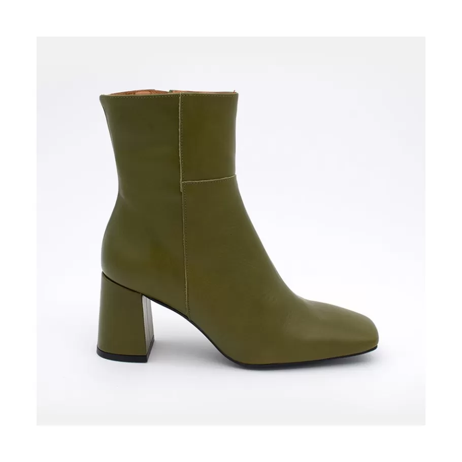 Last Units<Ángel Alarcón Enya - Leather Ankle Boots With Block Heel