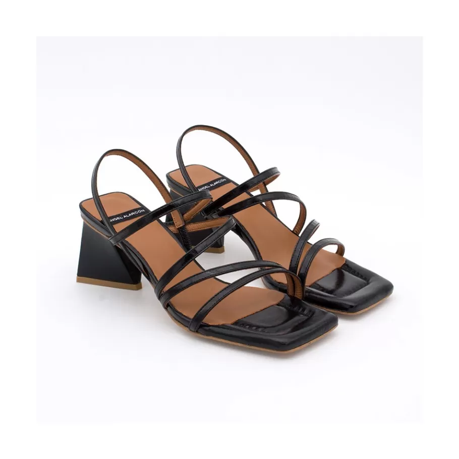 Last Units<Ángel Alarcón Guillian - Leather Strappy Sandal With Triangular Heel Design.