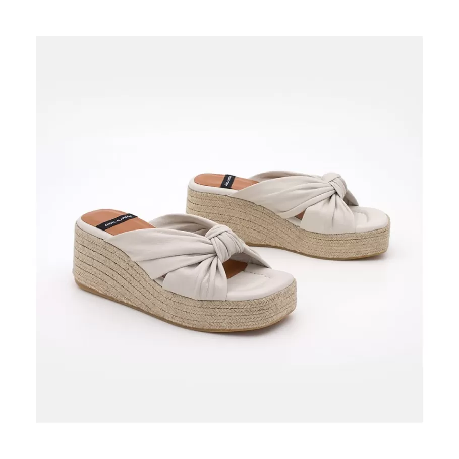 Sandals<Ángel Alarcón Hardy - Leather Wedge Mule