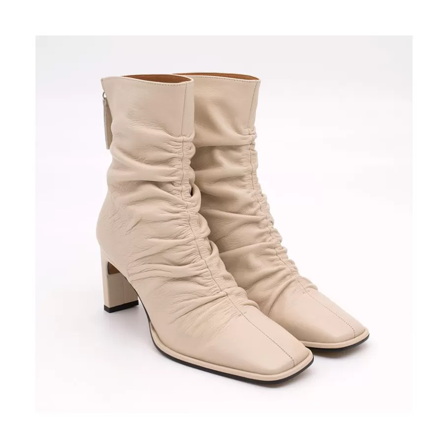Heeled Shoes<Ángel Alarcón Janet - Wrinkled Leather Heeled Ankle Boots