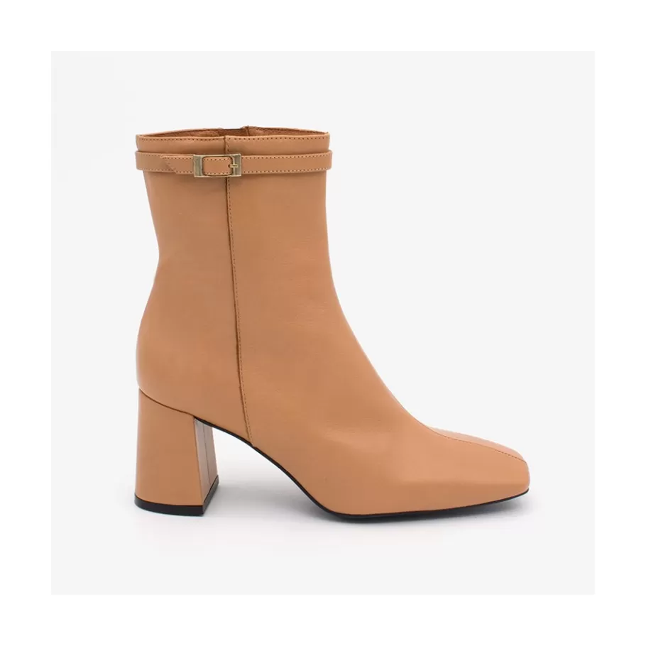 Boots And Booties<Ángel Alarcón Jantar - Heeled Shiny Leather Booties With Square Toe & Zipper