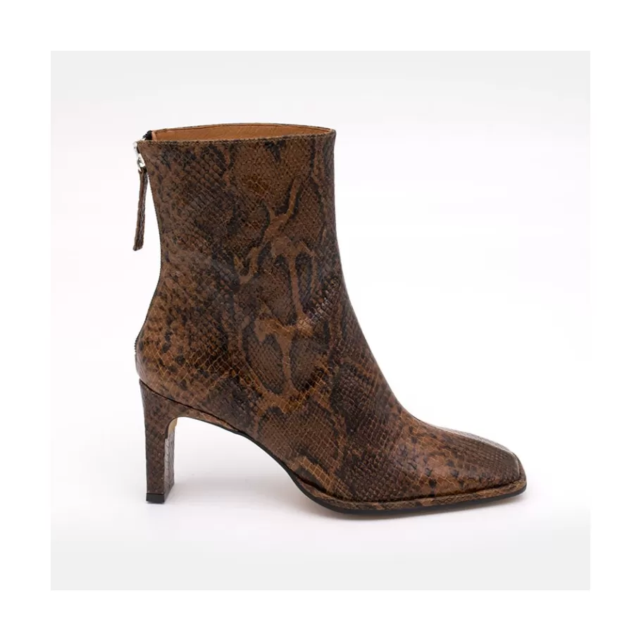 Heeled Shoes<Ángel Alarcón Lauryn - Leather Heeled Ankle Boots
