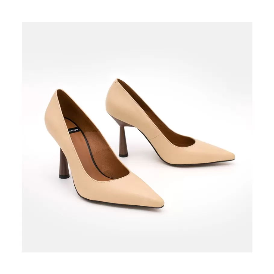 Last Units<Ángel Alarcón Moore - Leather Stiletto
