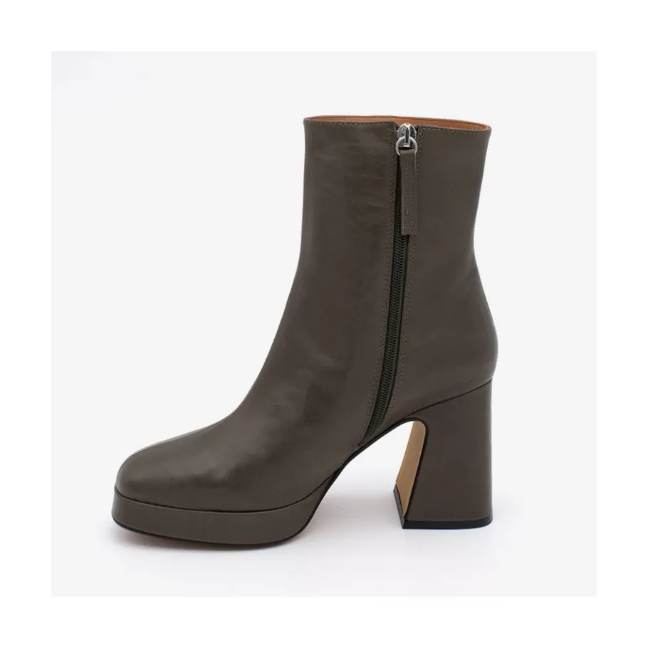 Heeled Shoes<Ángel Alarcón Olwen - Leather Booties With Block Heel And Platform