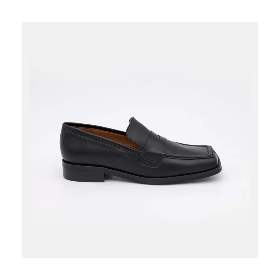 Last Units<Ángel Alarcón Otoro - Women S Leather Moccasins