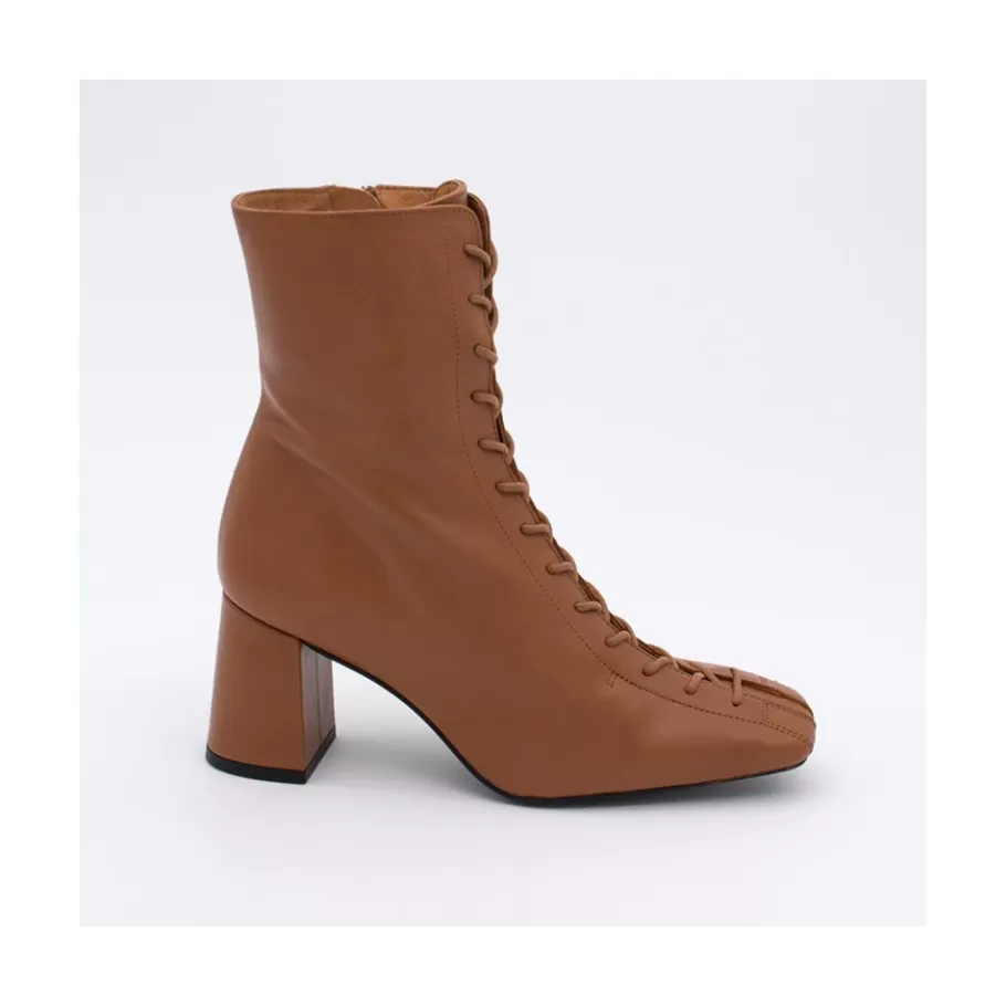 Heeled Shoes<Ángel Alarcón Pacuare - Ankle Boots With Laces And Zipper, Wide Heels