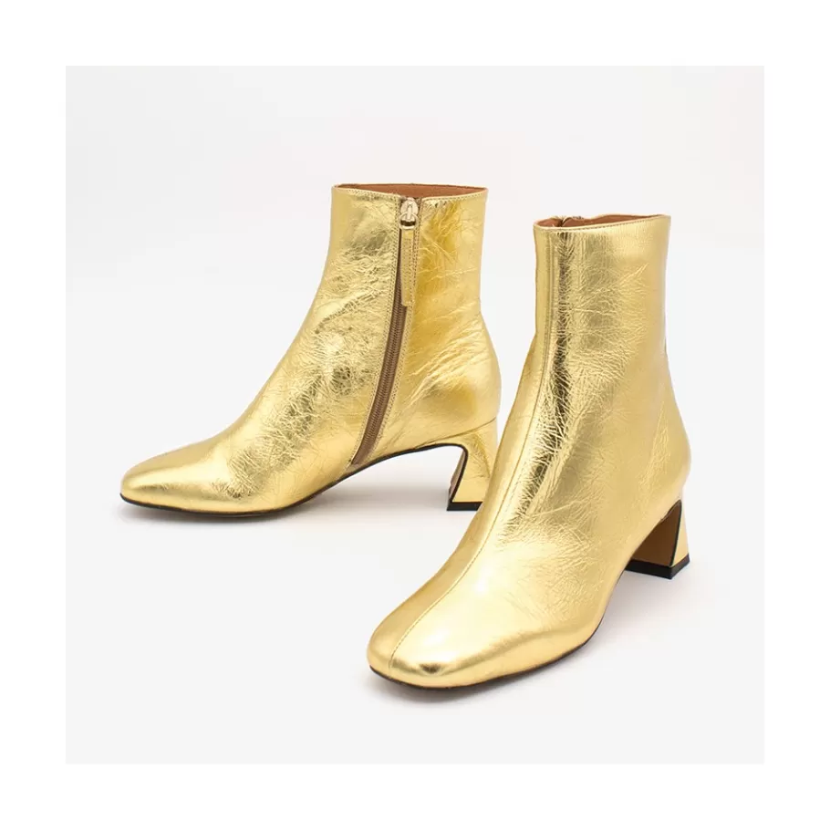 Metallized Shoes<Ángel Alarcón Parsons - Women S Metallized Leather Booties With Comfortable Low Heels