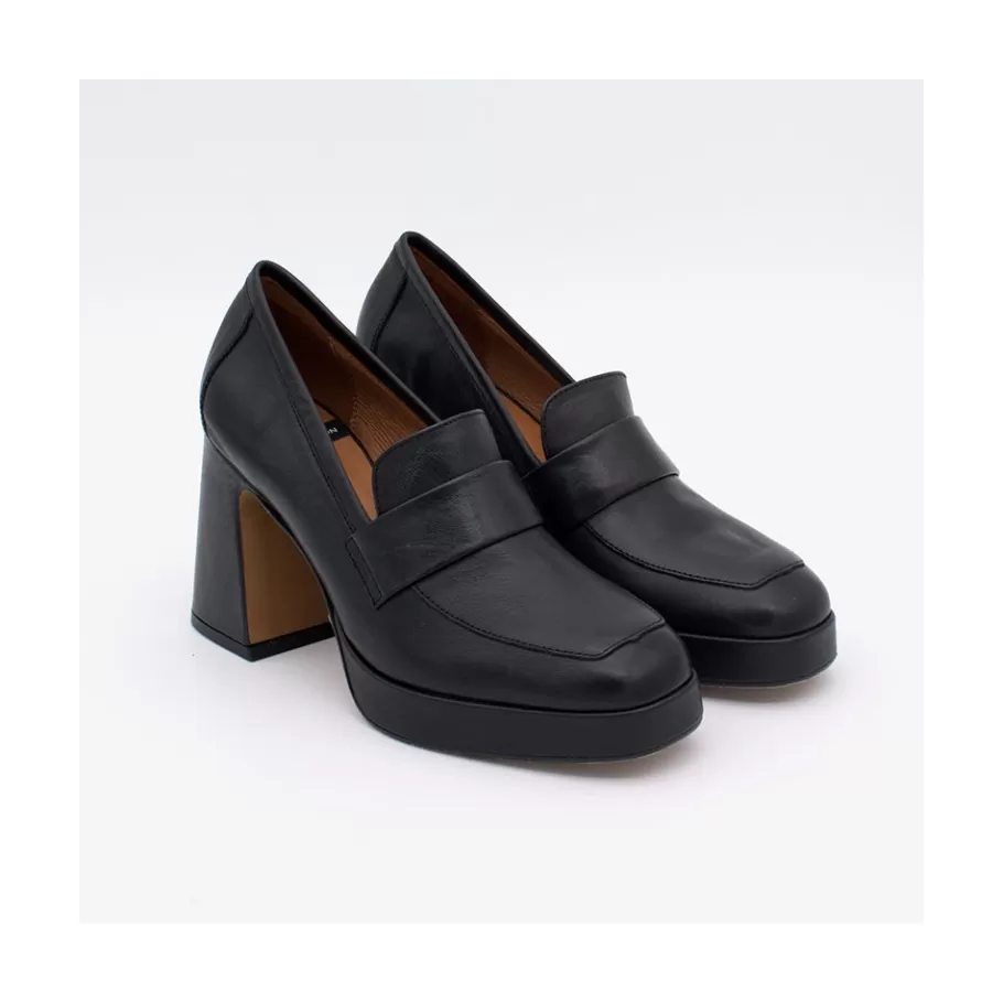 Heeled Shoes<Ángel Alarcón Pinay - Leather Women S Moccasin With Block Heel And Platform