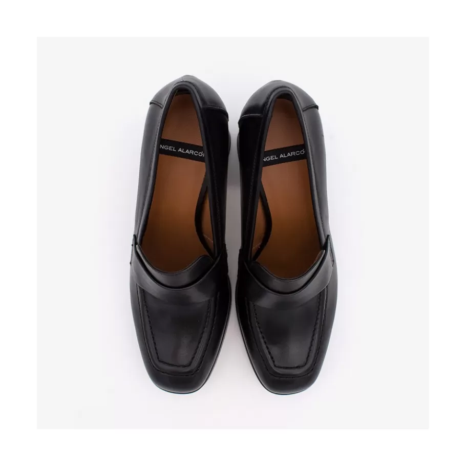 pinay__leather_women_s_moccasin_with_block_heel_and_platform_5-2.webp Heeled Shoes<Ángel Alarcón Pinay - Leather Women S Moccasin With Block Heel And Platform
