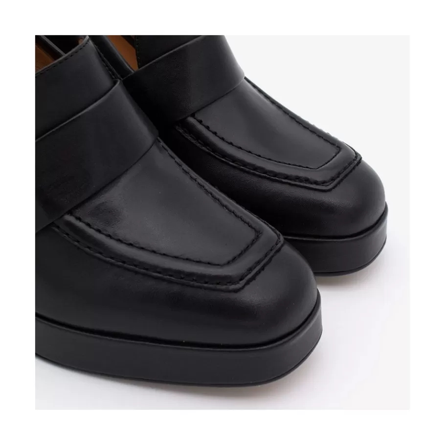 pinay__leather_women_s_moccasin_with_block_heel_and_platform_6-1.webp Heeled Shoes<Ángel Alarcón Pinay - Leather Women S Moccasin With Block Heel And Platform