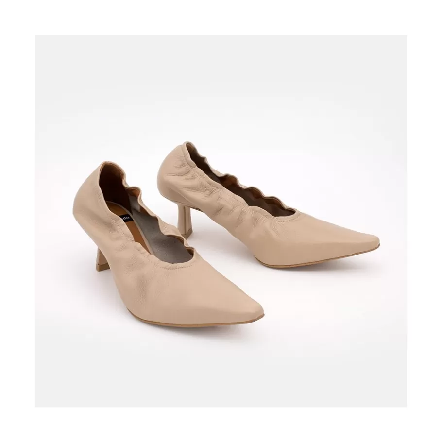 Last Units<Ángel Alarcón Ross - Pointed-Toe Elastic Leather Pump