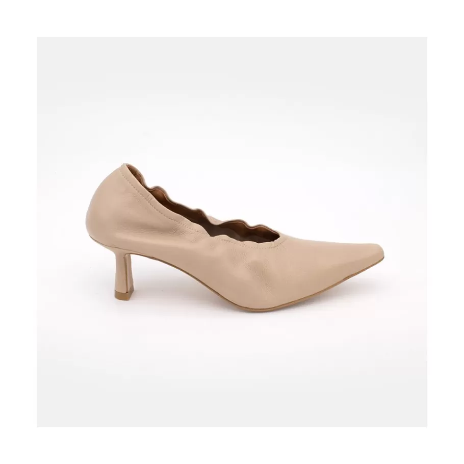 Last Units<Ángel Alarcón Ross - Pointed-Toe Elastic Leather Pump