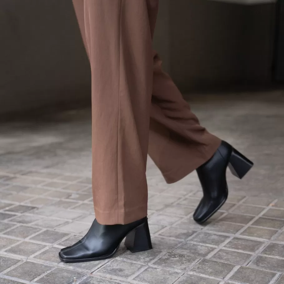 Boots And Booties<Ángel Alarcón Savegre - Elastic Sock-Type Ankle Booties With High Geometric Heels