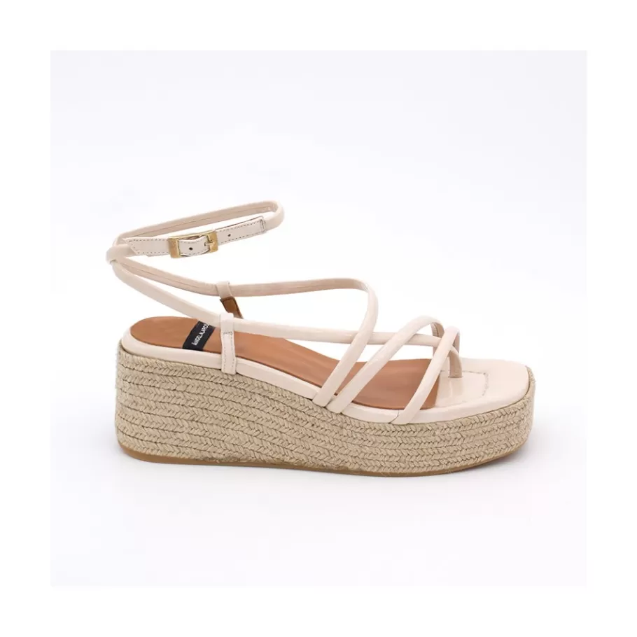 Sandals<Ángel Alarcón Shirelles - Patent Leather Sandals With Raffia Wedge