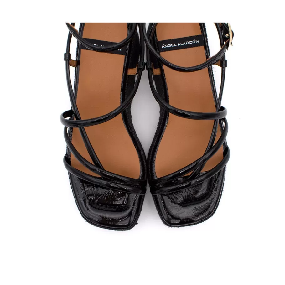 Sandals<Ángel Alarcón Shirelles - Patent Leather Sandals With Raffia Wedge