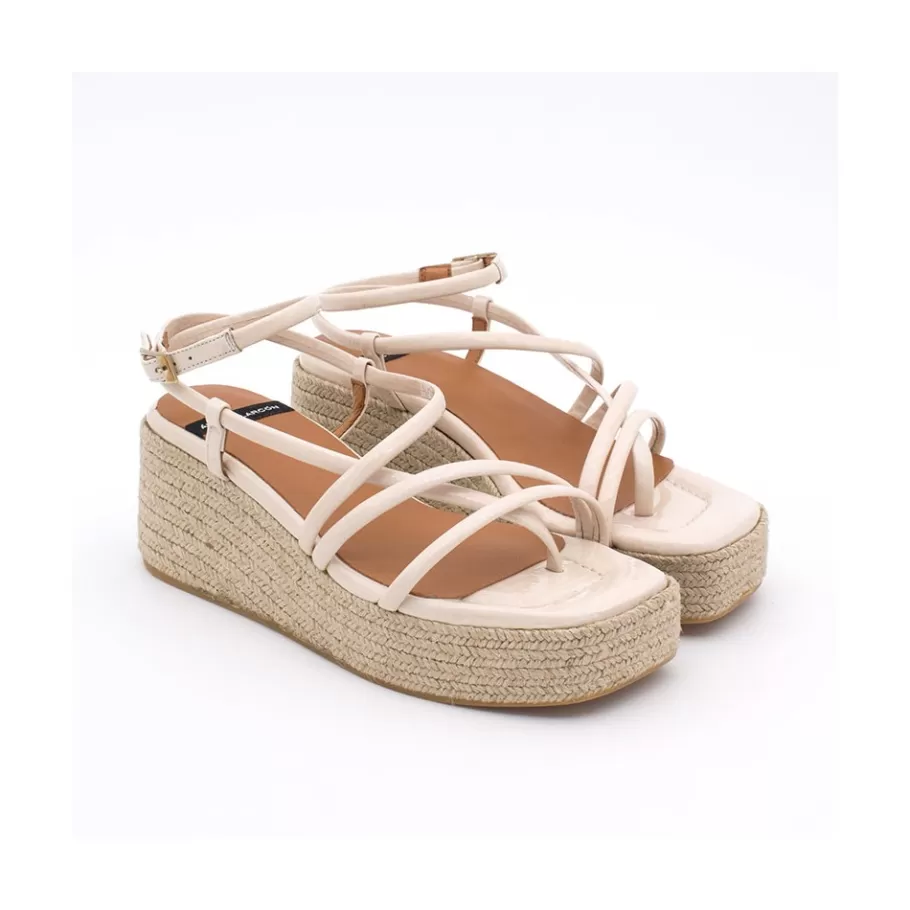 Sandals<Ángel Alarcón Shirelles - Patent Leather Sandals With Raffia Wedge